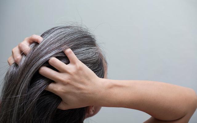How To Stop Grey Hair Naturally And Turn Them Black Again