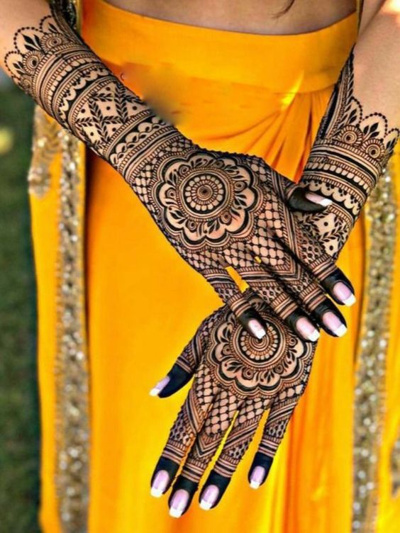 Back Hand Mehndi Design | Modern Back Hand Mehndi Design