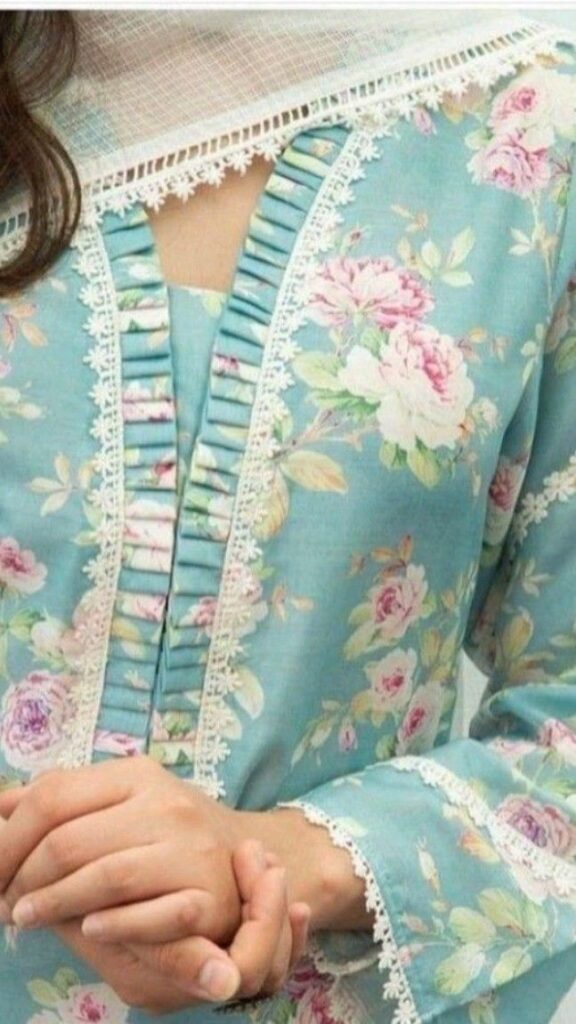 60+ Stunning Kurti Sleeves Design 2023