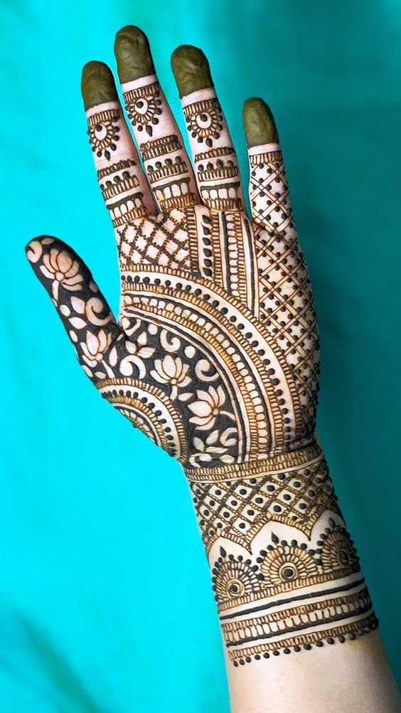 55+ Gorgeous Easy Full Palm Mehndi Designs 2023