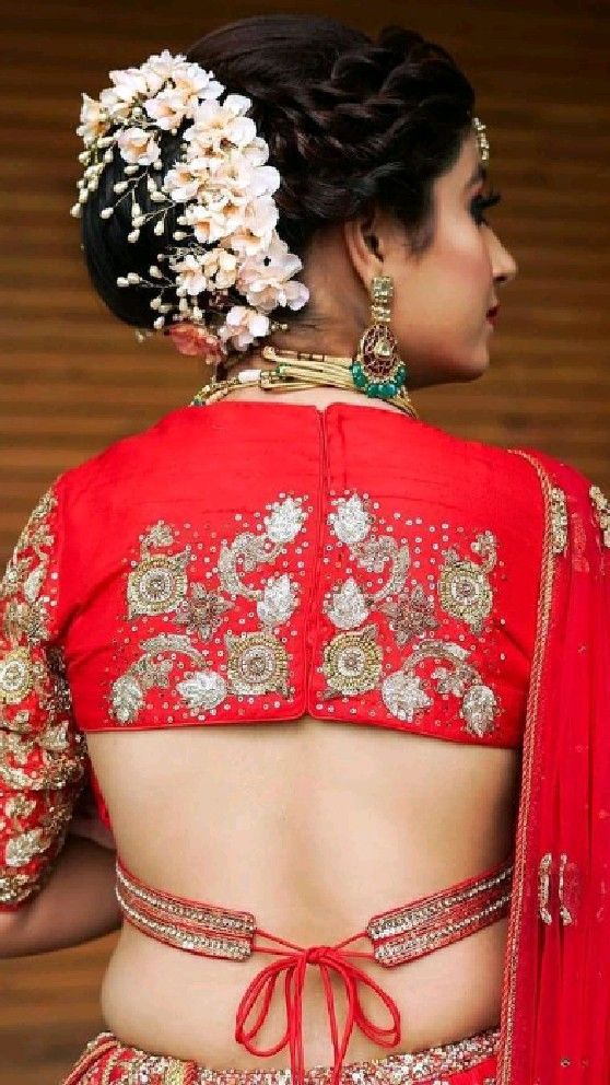 54+ Stunning Back Neck Latest Blouse Designs 2023