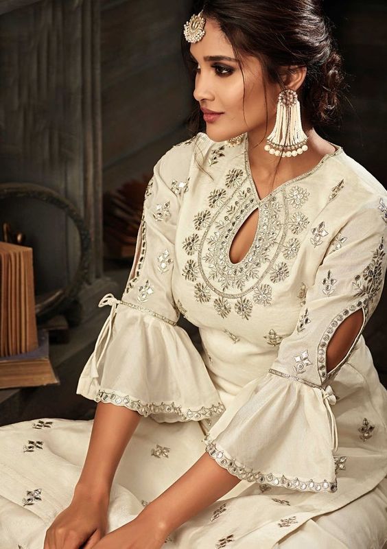 60+ Stunning Kurti Sleeves Design 2023