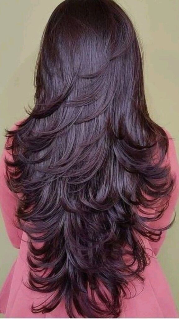 60+ Latest Step Cut For Long Hair (2023) | Step Cut 2023