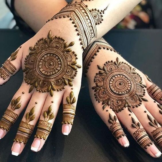 24+ Stunning Mandala Mehendi Designs 2023