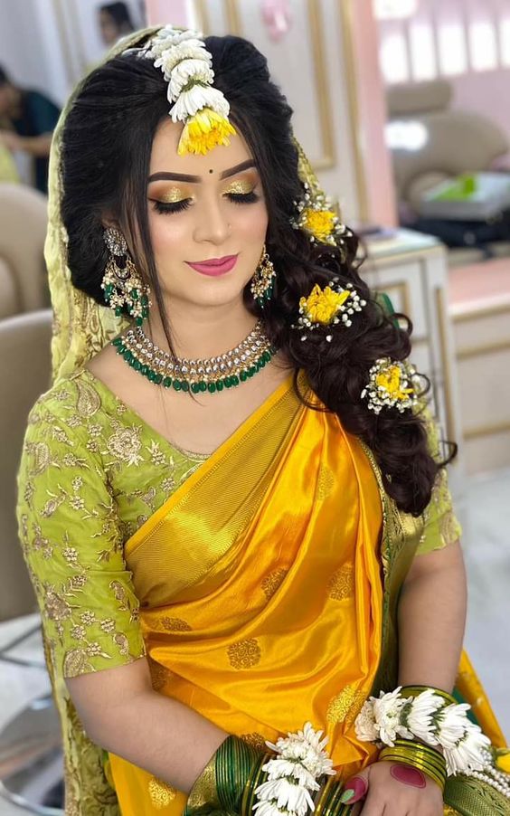 50+ Stunning Haldi Makeup Look For Bride 2023