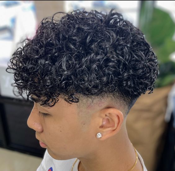 60+ Latest Short Curly Hair Styles Men 2023