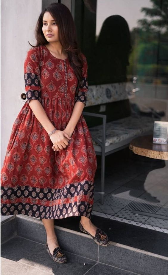 24+ Latest Kalamkari Kurtis Design 2023