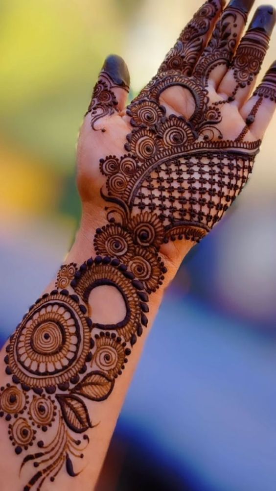 90+ Beautiful Latest Mehndi Design Simple 2023