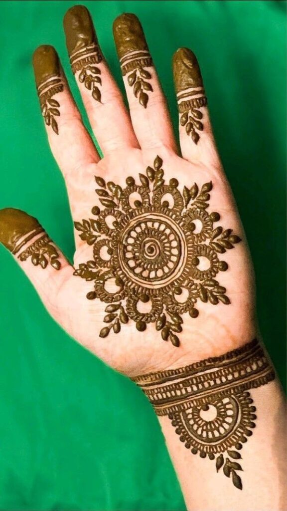 24+ Stunning Mandala Mehendi Designs 2023