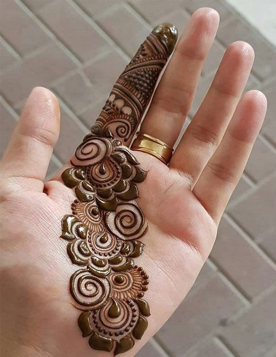 30+ Latest Mehndi Design Simple And Easy 2023