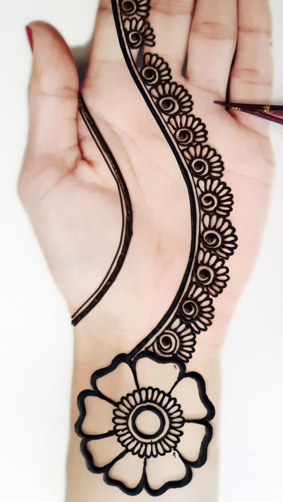 30+ Latest Mehndi Design Simple And Easy 2023