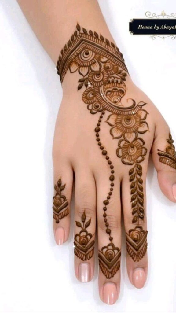 90+ Beautiful Latest Mehndi Design Simple 2023