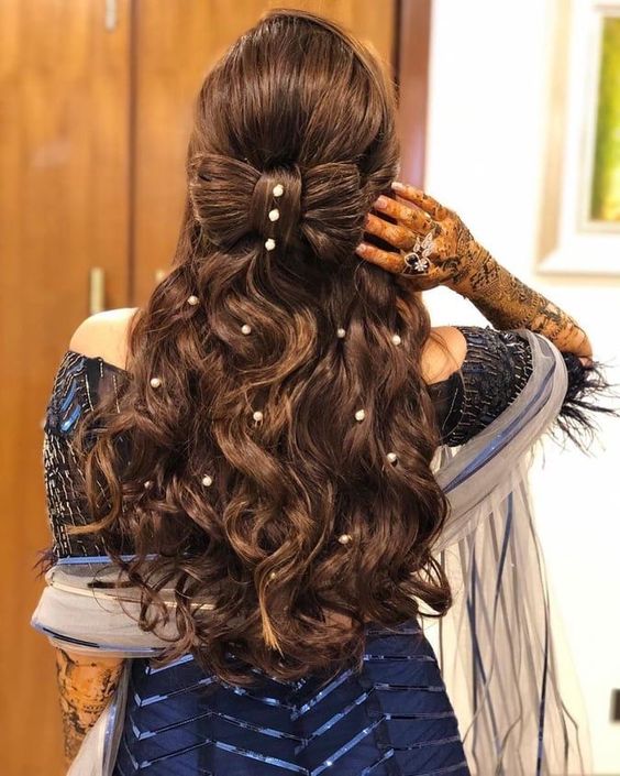 20 Indian Bridal Hairstyles for Lehenga You can Try on Your Wedding Day |  Bridal Look | Wedding Blog