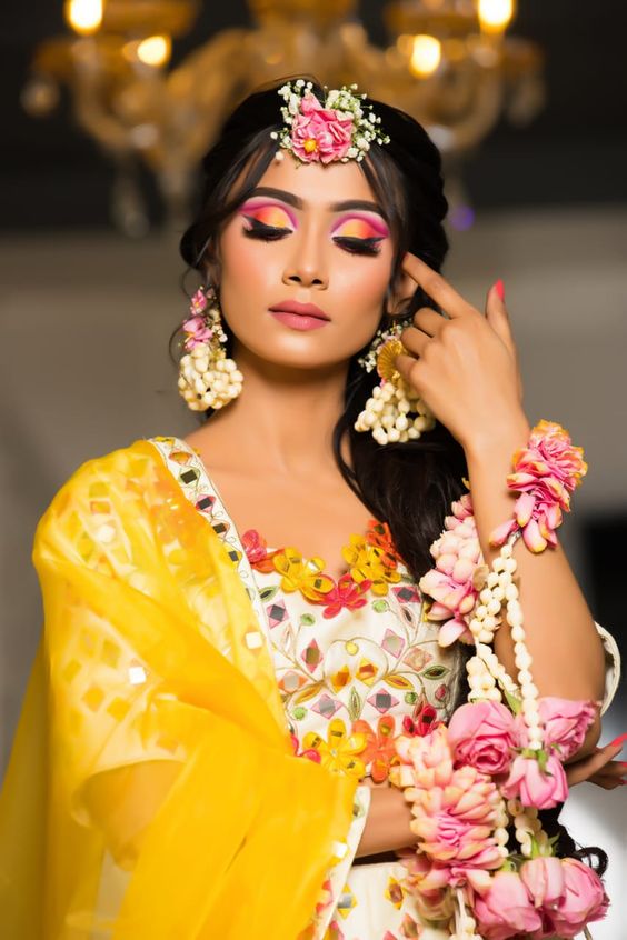 50+ Stunning Haldi Makeup Look For Bride 2023