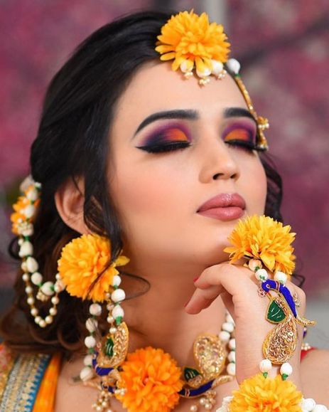 50+ Stunning Haldi Makeup Look For Bride 2023