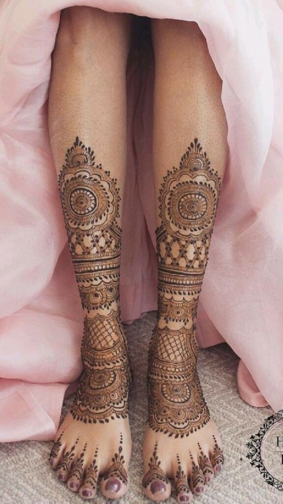 Leg Mehndi Designs