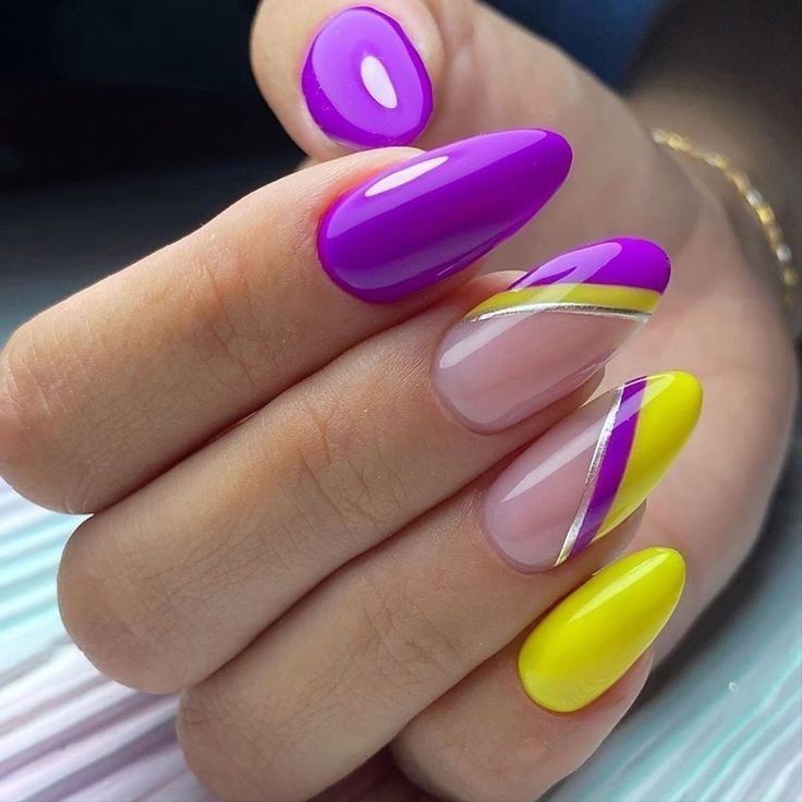 51+ Amazing Almond Nail Designs 2023