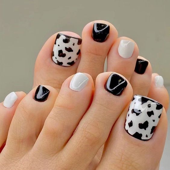 36+ Cute Trendy Toe Nail Designs 2023