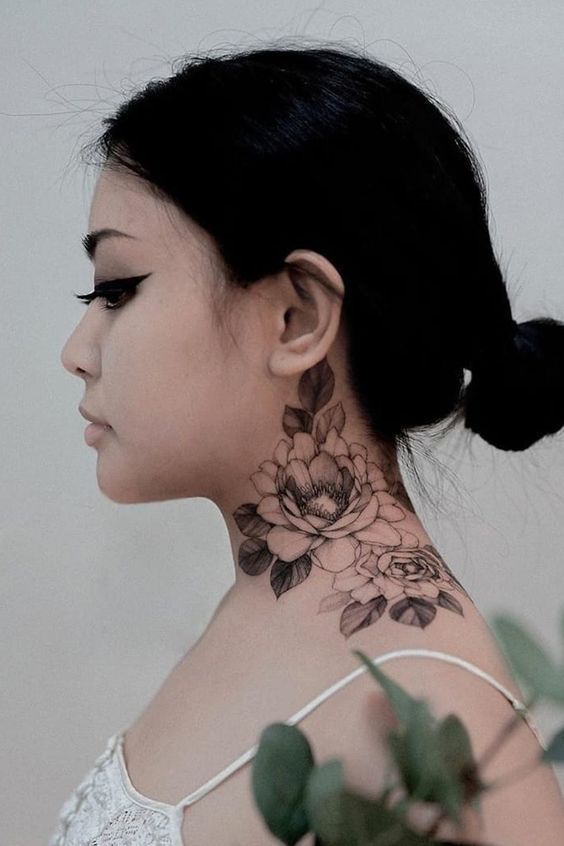 54+ Cute Classy Female Neck Tattoos