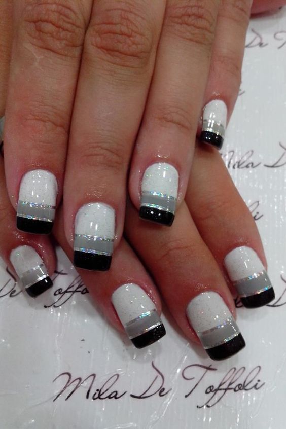 33+ Beautiful Black And Silver Nail Designs 2023