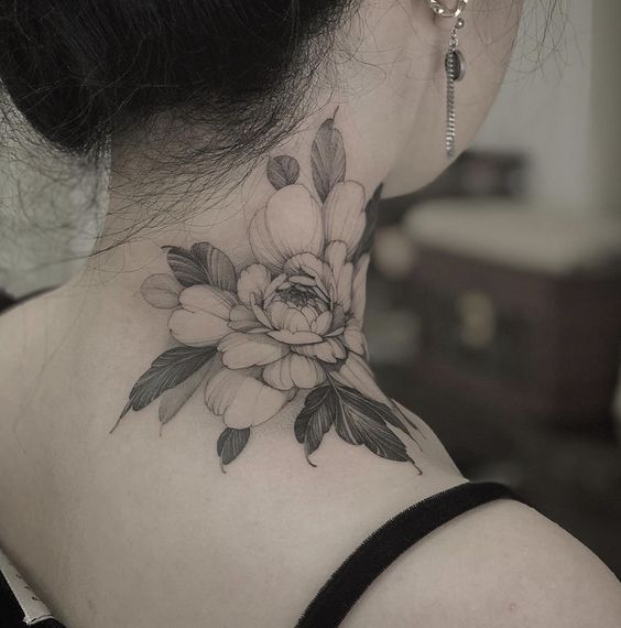 54+ Cute Classy Female Neck Tattoos