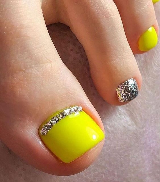 36+ Cute Trendy Toe Nail Designs 2023