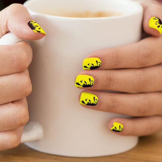 100+ Yellow And Black Nail Designs 2023