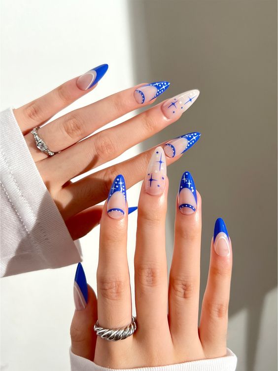 60+ Trendy Blue Nail Designs 2023