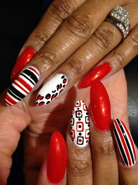 60+ Red And White Nail Designs 2023