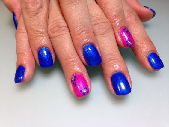 100+ Beautiful Blue And Pink Nail Designs 2023