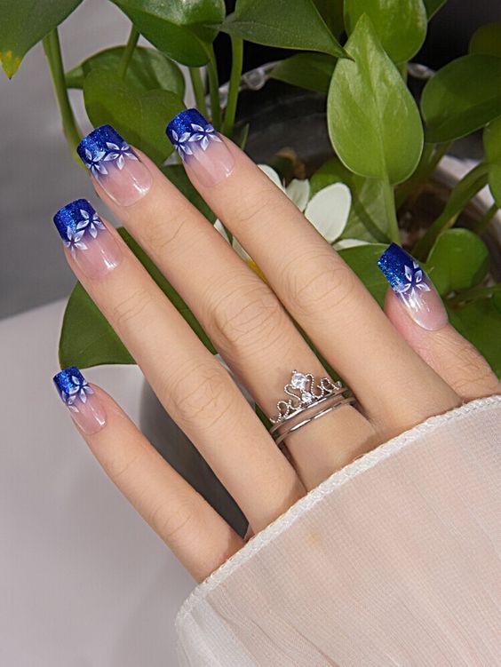 60+ Trendy Blue Nail Designs 2023