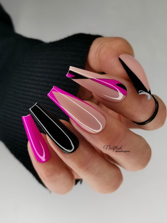 100+ Beautiful Black And Pink Nail Designs 2023