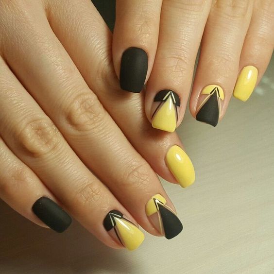 100+ Yellow And Black Nail Designs 2023