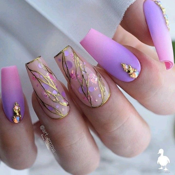 90+ Trendy Elegant Classy Wedding Nails 2023