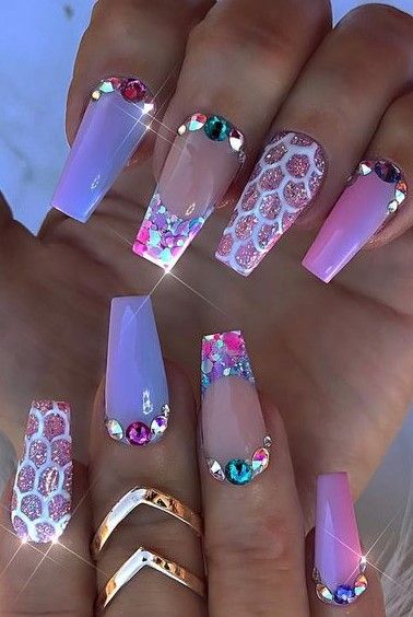 90+ Trendy Elegant Classy Wedding Nails 2023