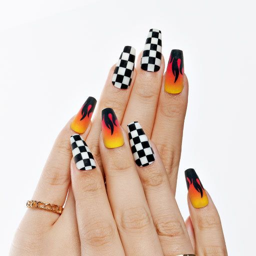 100+ Yellow And Black Nail Designs 2023