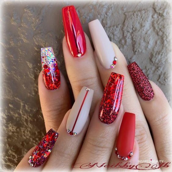 60+ Red And White Nail Designs 2023