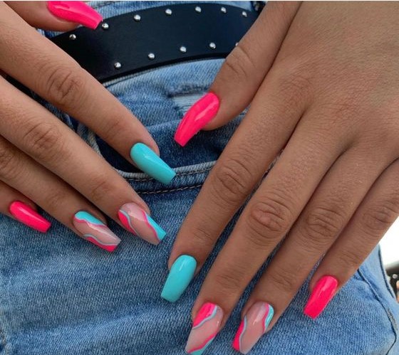 100+ Beautiful Blue And Pink Nail Designs 2023