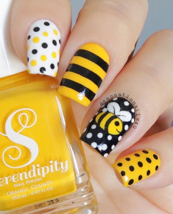 100+ Yellow And Black Nail Designs 2023