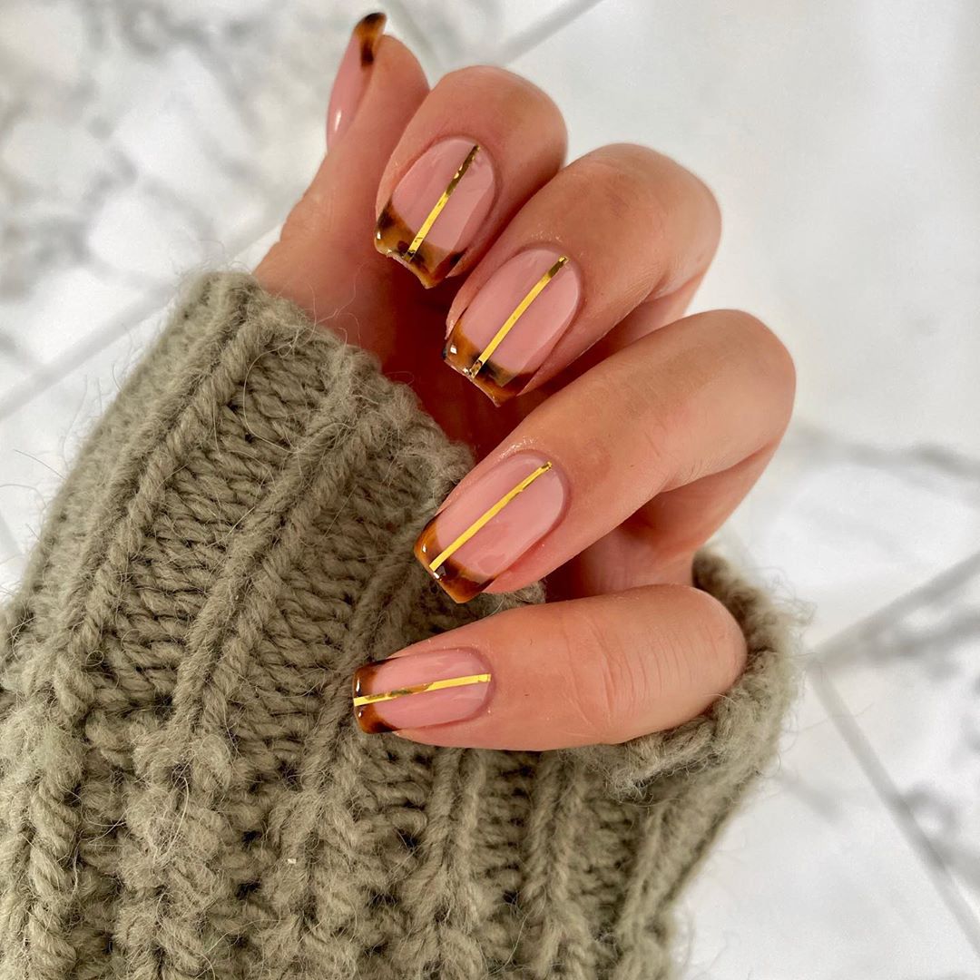 90+ Cute Simple Acrylic Nail Designs