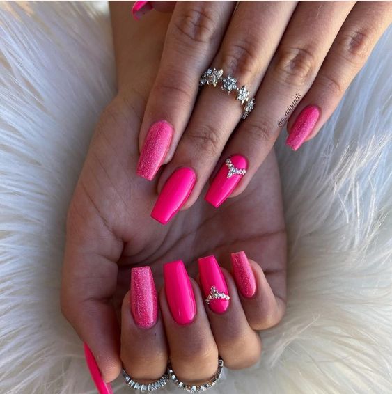 21+ Cute Summer Nail Designs You must Try For