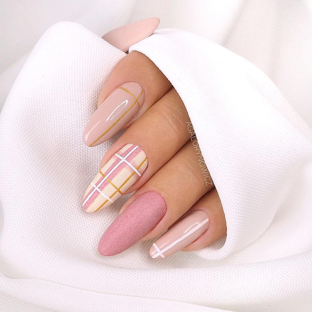 90+ Cute Simple Acrylic Nail Designs