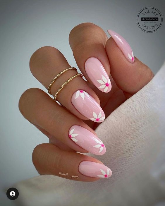 60+ Beautiful Baby Pink Nail Designs 2023