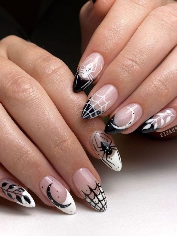 33+ Beautiful Black And White Nail Ideas 2023