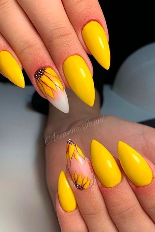 100+ Beautiful Pastel Yellow Gel Nail Polish Designs