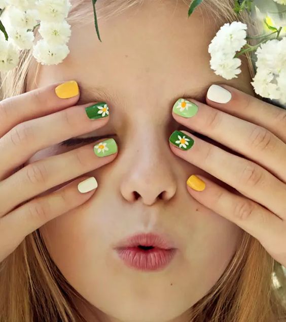 55+ Gorgeous Little Girl Nail Designs 2023