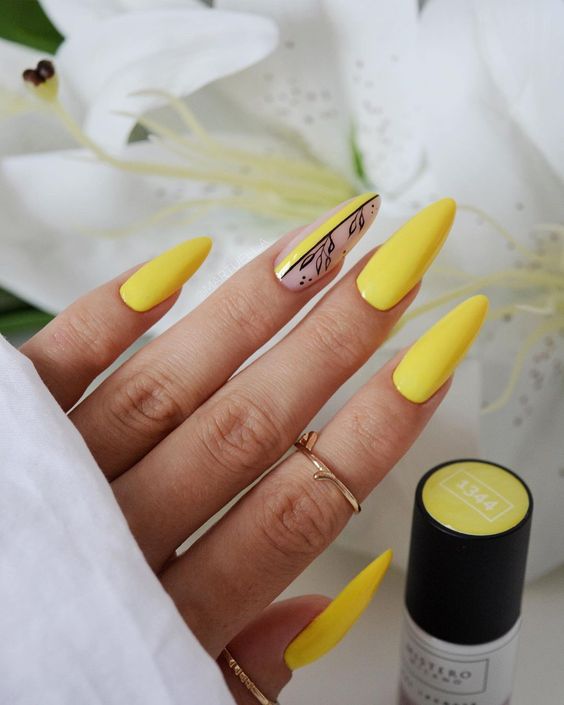 100+ Beautiful Pastel Yellow Gel Nail Polish Designs