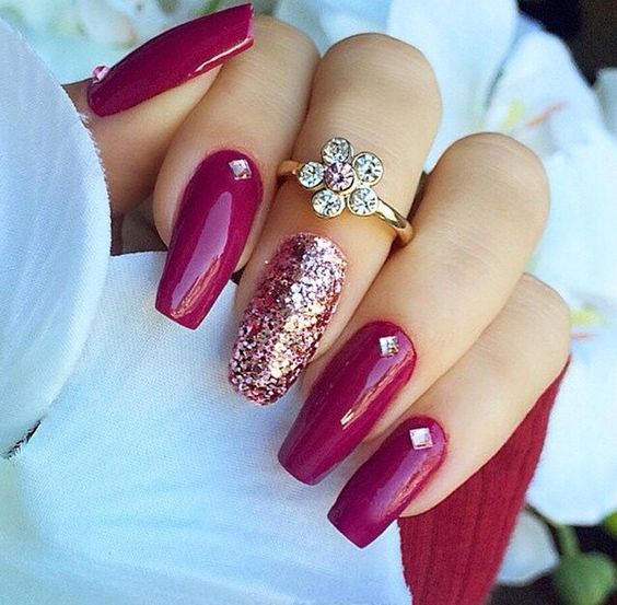 60+ Beautiful Dark Pink Nail Designs 2023