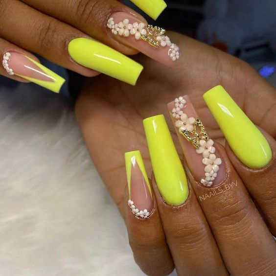 100+ Beautiful Pastel Yellow Gel Nail Polish Designs