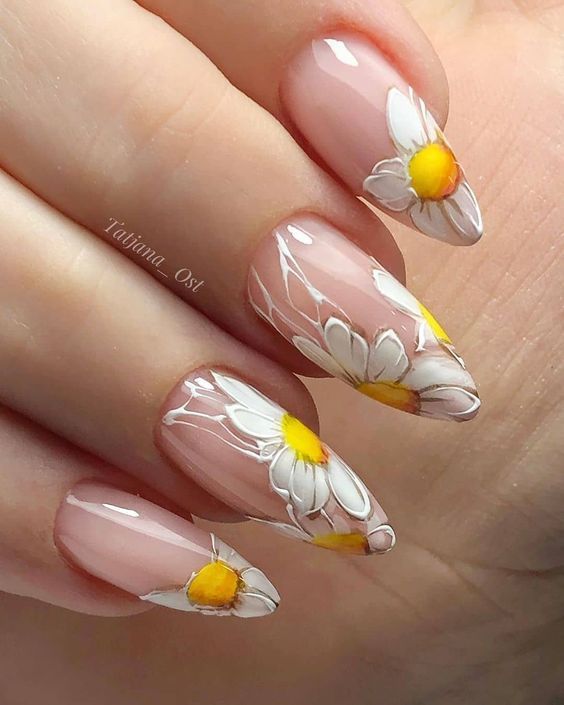 21+ Cute Summer Nail Designs You must Try For